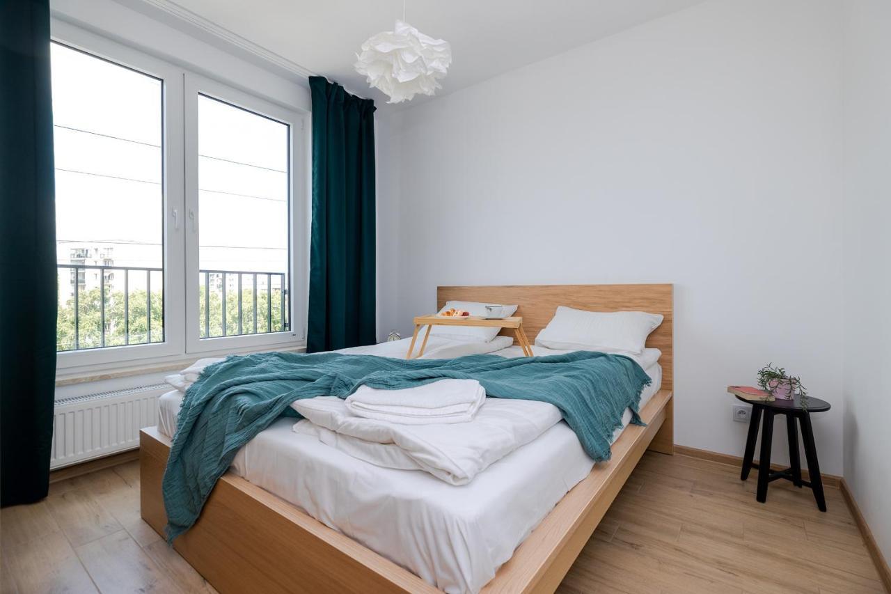 Shortstaypoland Pileckiego Varsovie Extérieur photo